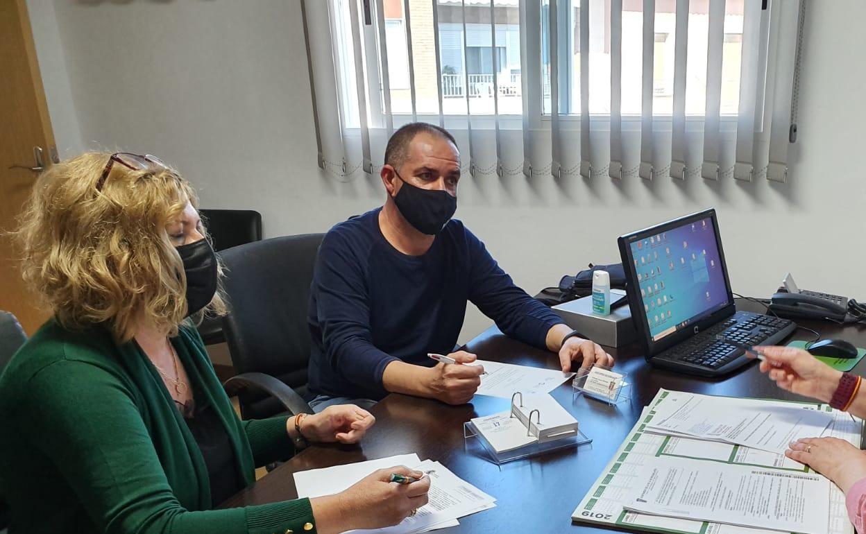 La alcaldesa de Massalavés pide más «implicación» del Consell para reducir los contagios