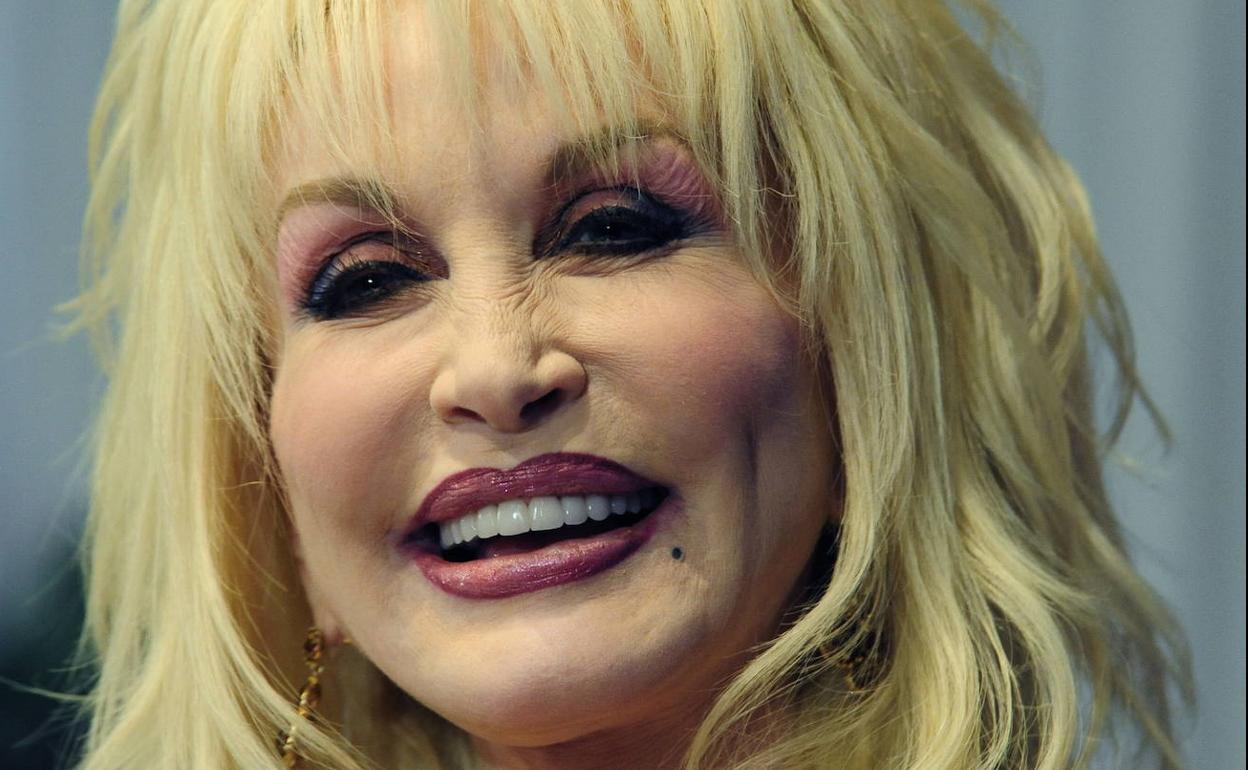 Dolly Parton. 