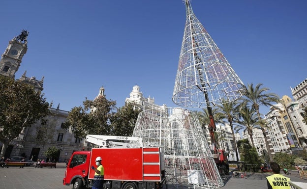 La Cabalgata de los Reyes Magos de Valencia se aleja