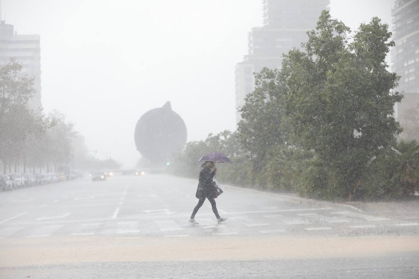 Fuerte tromba de agua en la ciudad de Valencia.