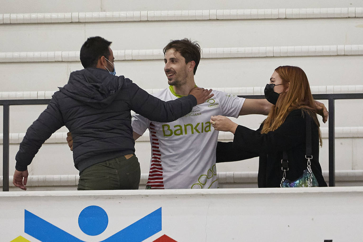 Vence a De la Vega en la final disputada a puerta cerrada en Pelayo (60-25)