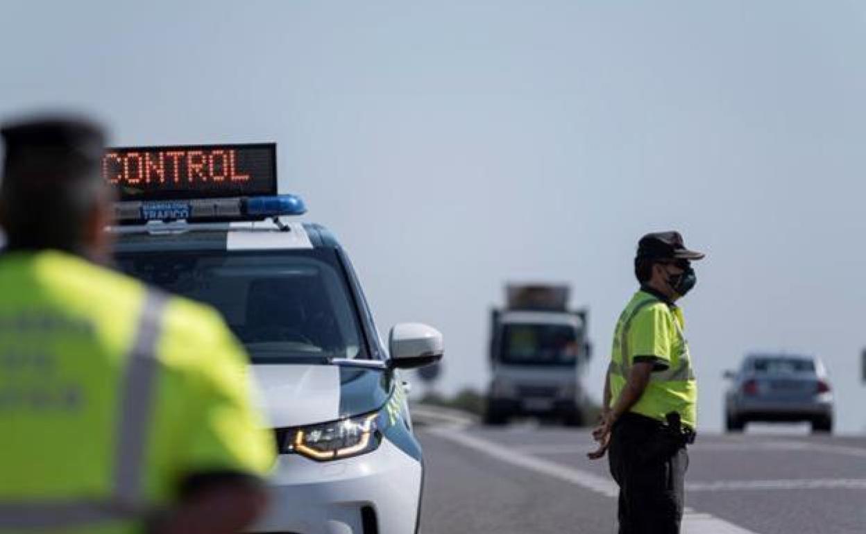 Campaña especial de controles en carreteras de la DGT