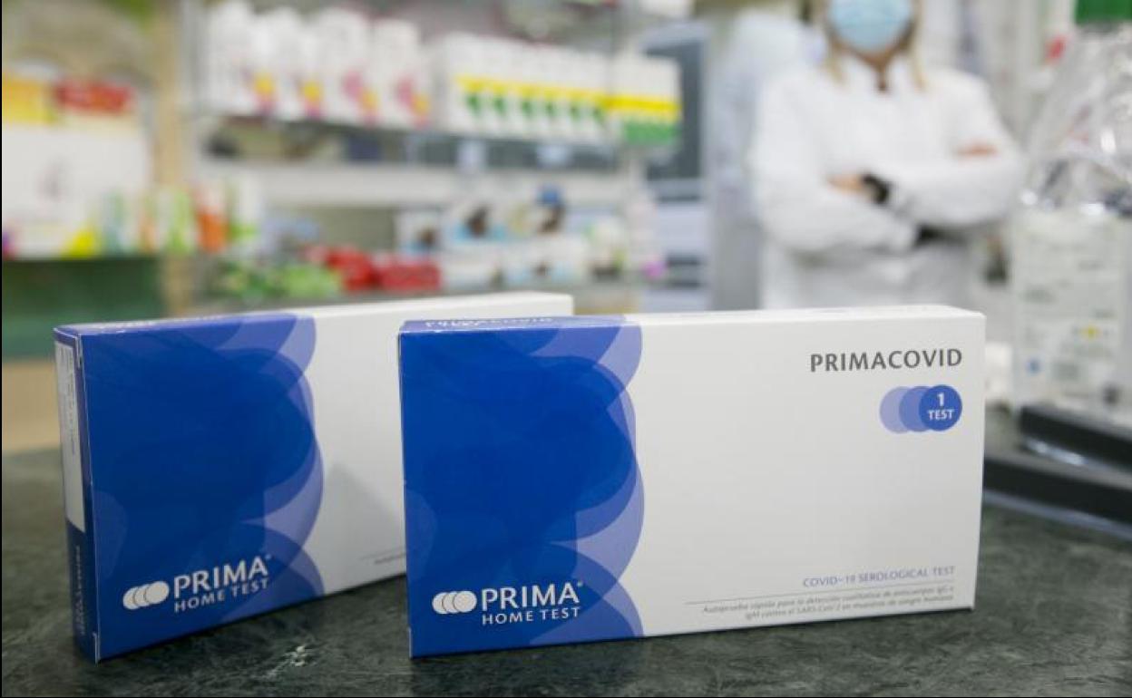 Primeros tests de anticuerpos de coronavirus en las farmacias Valencia.