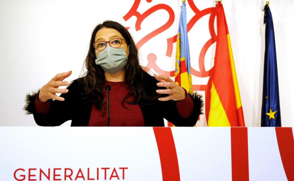 Mónica Oltra, durante una rueda de prensa.