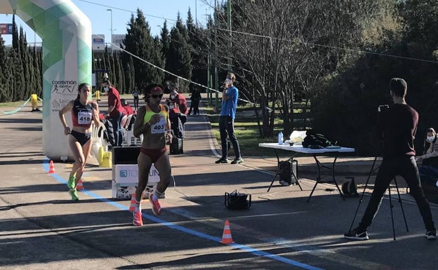 Marta Esteban, durante la carrera. 