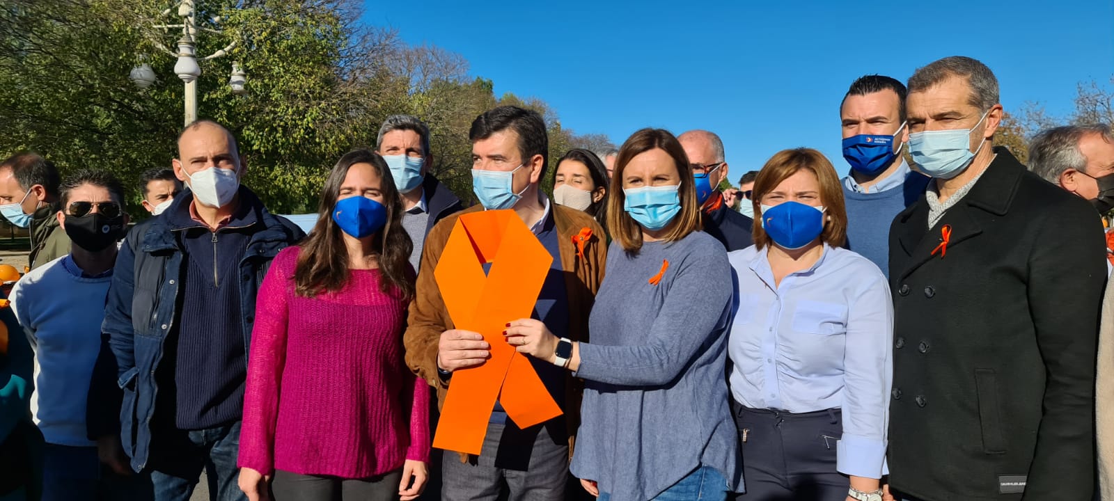 La manifestación en coche contra la Lomloe recorre algunas de las principales vías de Valencia. La protesta, impulsada a nivel nacional por la plataforma 'Concertados', reúne a los detractores de la Ley Celaá en un recorrido iniciado en el paseo de la Alameda y que atraviesa las Grandes Vías, el paseo de la Pechina, las calles Blanquerías, Conde de Trenor, Pintor López y Paseo Ciudadela y el puente de las Flores 