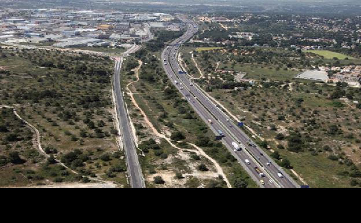 El trazado actual de la carretera, a su paso por Paterna. 