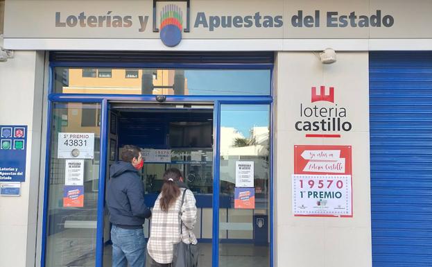 Administración Loterías Castillo, de Alaquàs, donde se ha vendido el 19570.