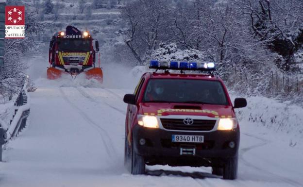 El 112 pide a los valencianos que «esperen» para ir a la nieve porque aún es peligroso