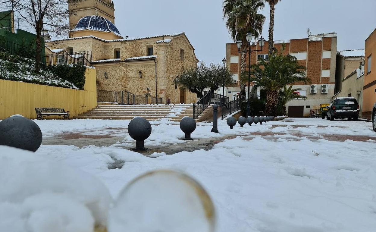 Imagen de la nevada en Caudete de las Fuentes