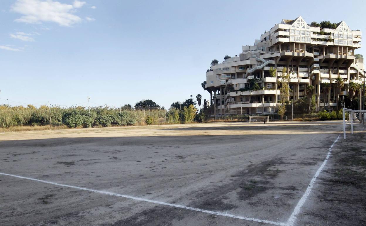 Parte del campo de fútbol del Sporting Benimcalet. 