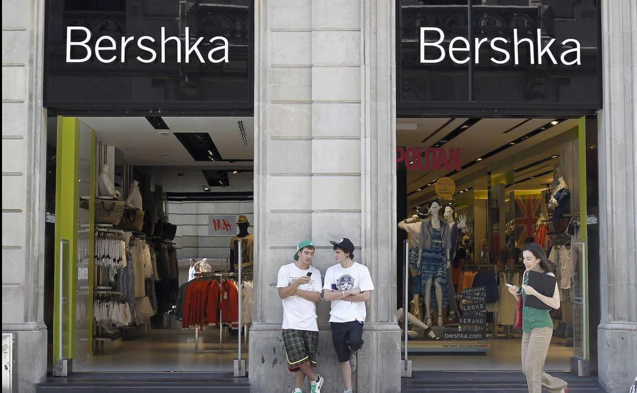 Inditex cambia su estrategia con las tiendas de Bershka y Stradivarius Las Provincias