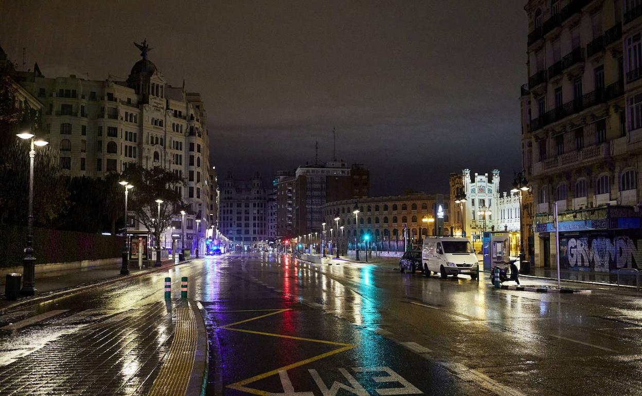 Valencia, bajo el toque de queda. 