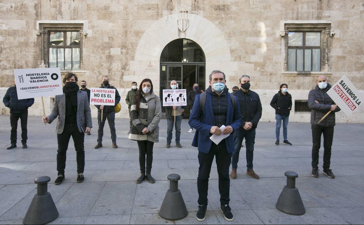 Los bares pierden 9.600 euros al mes y ocho de cada diez no llegarán a marzo