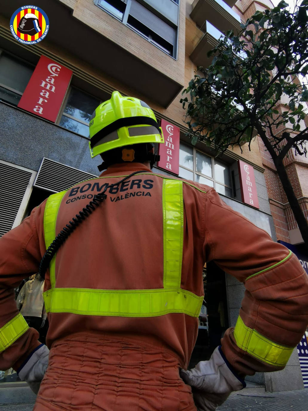 Fotos: &#039;Hortensia&#039; obliga a cerrar parques, jardines y cementerios y provoca incidentes debido a las fuertes rachas de viento