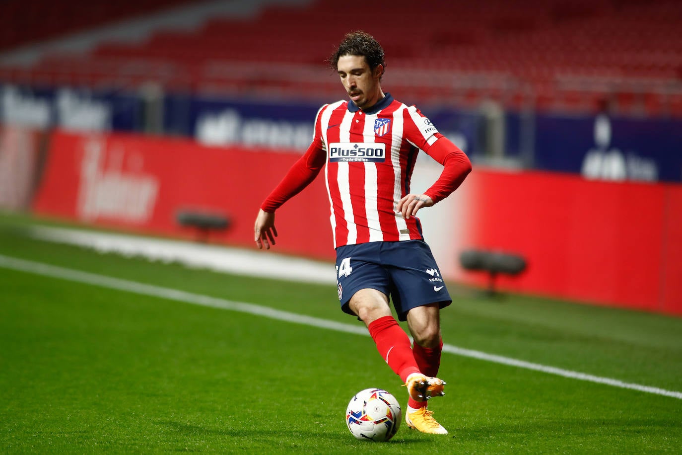 Partido bronco en el Wanda Metropolitano.