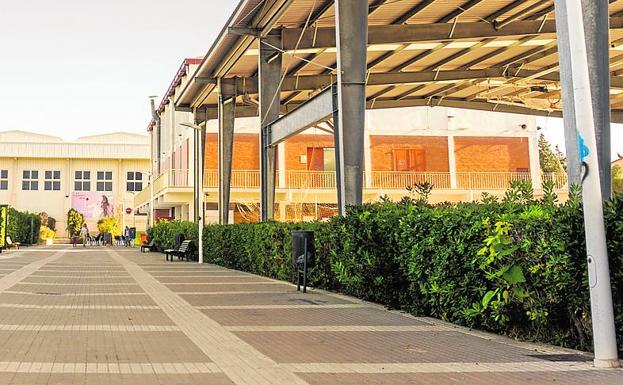 L'Eliana invierte en mejoras del polideportivo