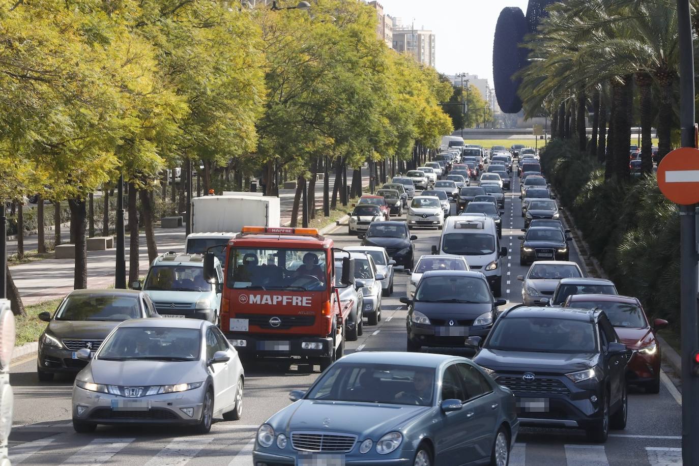 Fotos: Atascos en Valencia antes del cierre perimetral de la ciudad