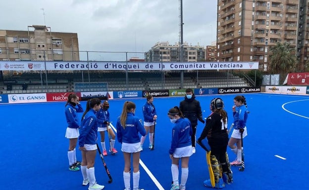 Equipo infantil femenino del Carpesa durante un partido esta temporada. 