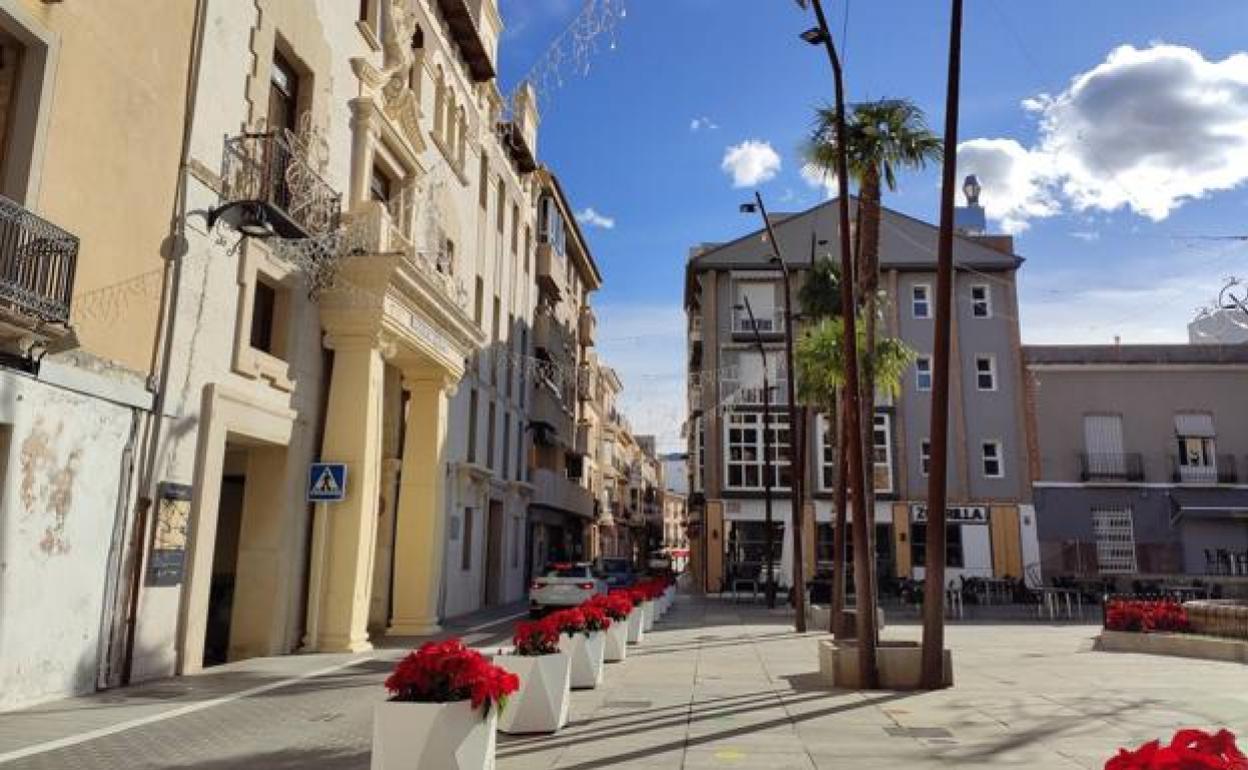 Plaza del Ayuntamiento de Pego.