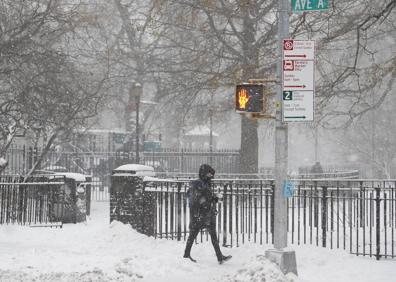 Imagen secundaria 1 - Una fuerte tormenta de nieve amenaza con paralizar Nueva York