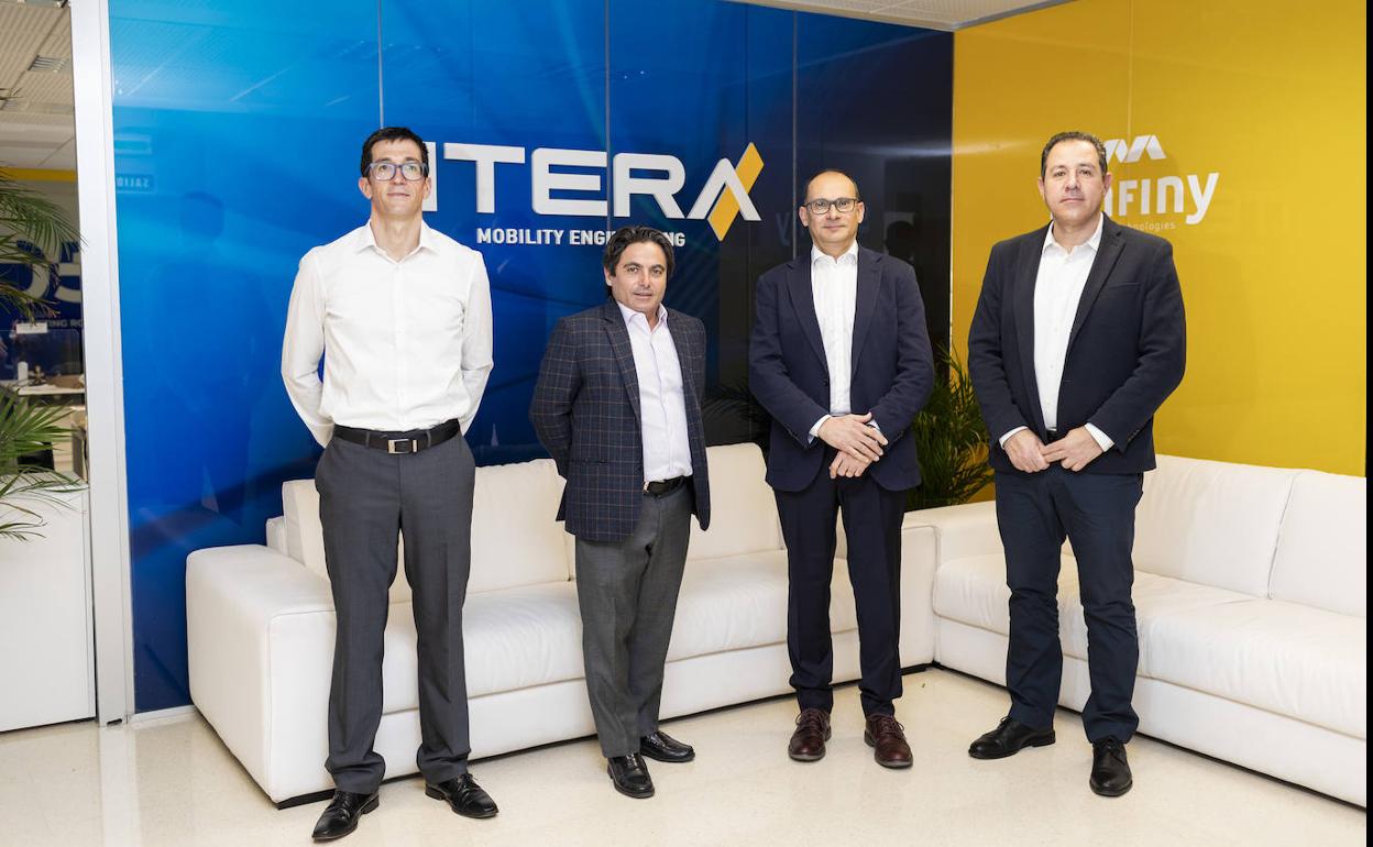 Jorge Rubio, Bernardo Cebolla, Rafael Dolz y Raul Sotos, de Itera.