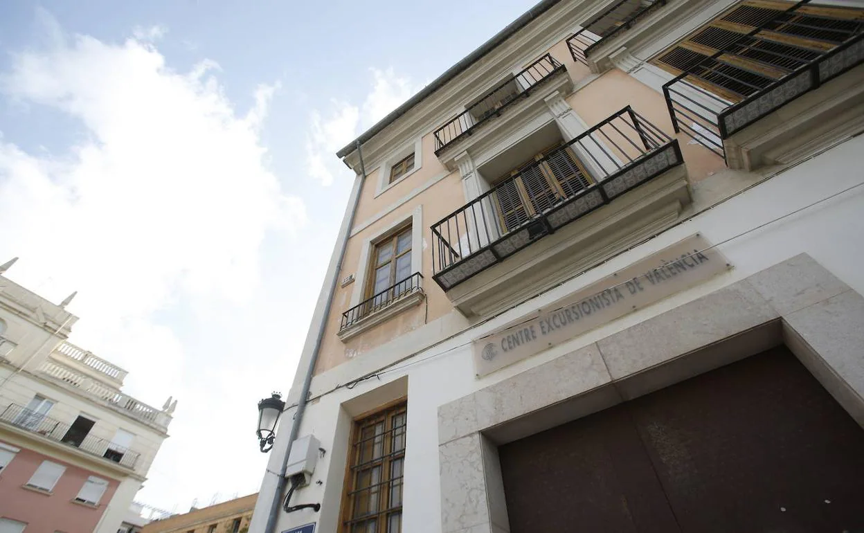 Edificio Centro Excursionista de Valencia. 