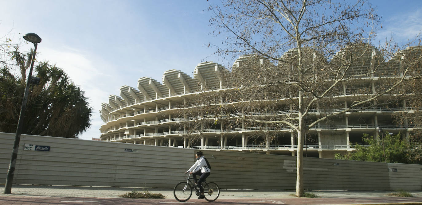 Obra paralizada del nuevo Mestalla