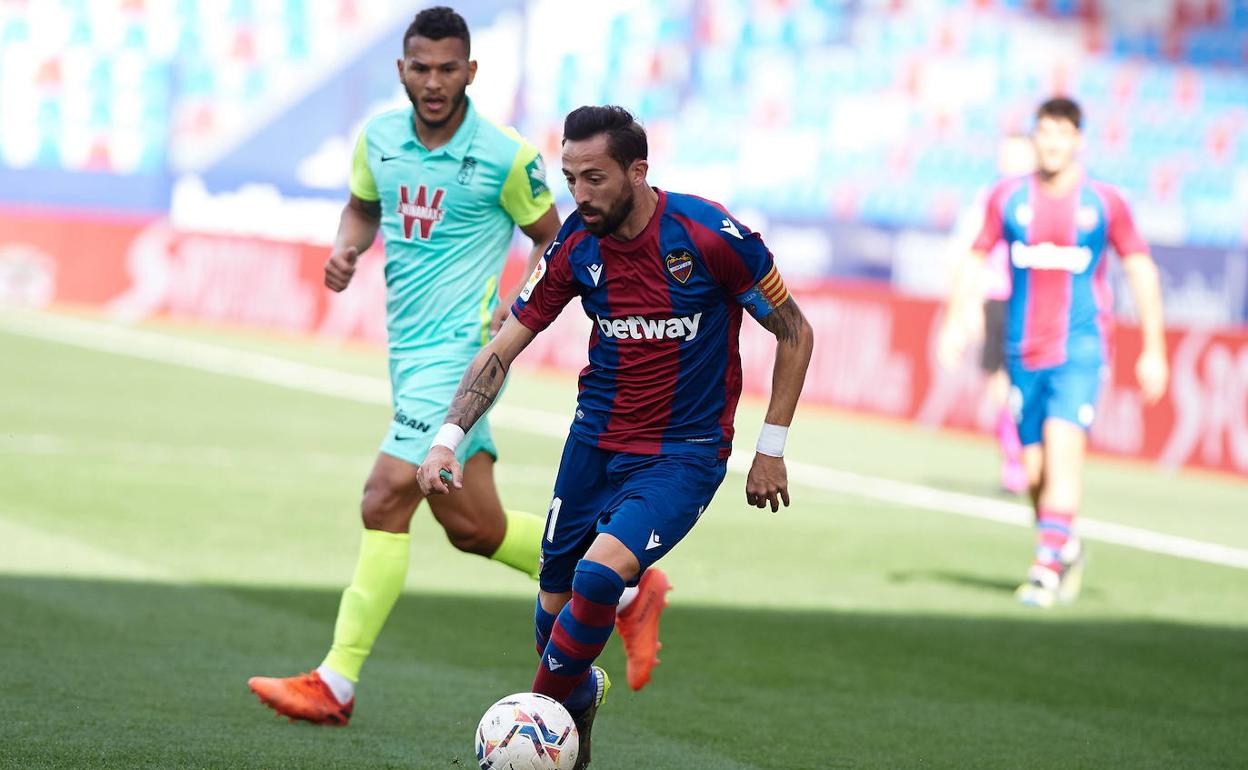 Morales, durante el partido ante el Granada