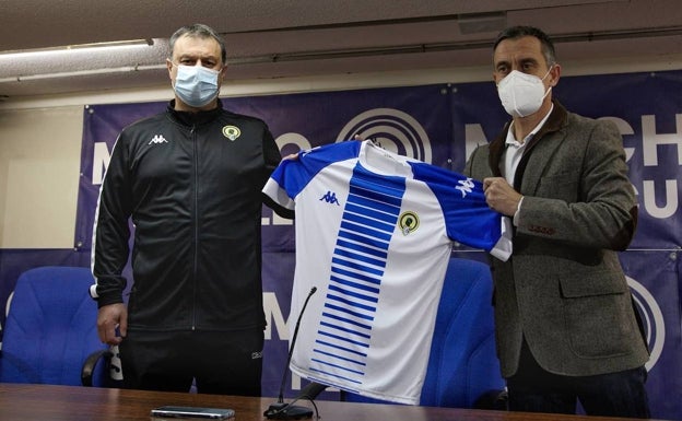 Díaz y Del Pozo, este martes en la presentación del nuevo entrenador del Hércules. 