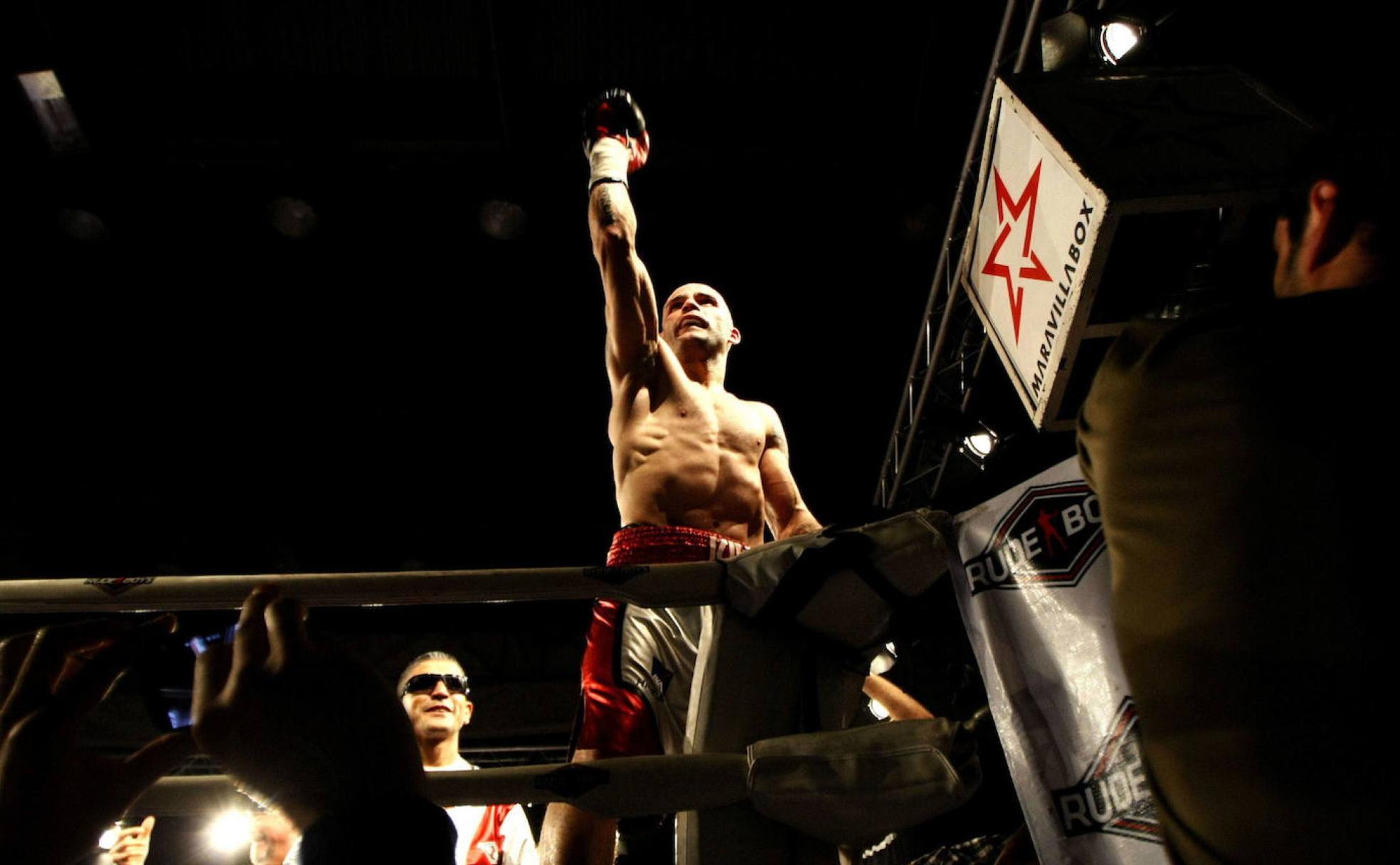 El ilicitano Kiko Martínez, durante un combate. 