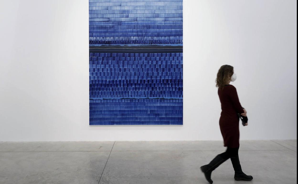 Una de las obras de Juan Uslé que se muestran en Bombas Gens. 