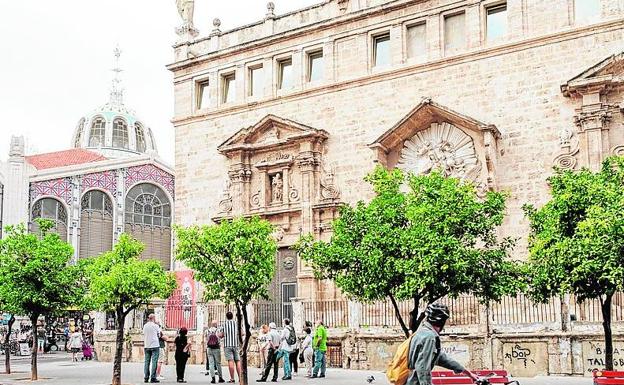 Imagen principal - Iglesia de los Santos Juanes / Plaza redonda / Oceanogràfic.