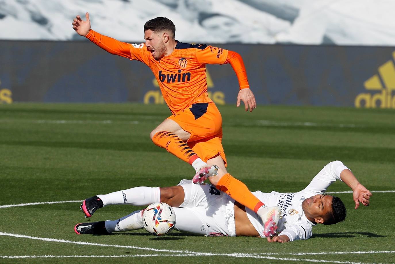 Fotos: El Real Madrid - Valencia CF, en imágenes