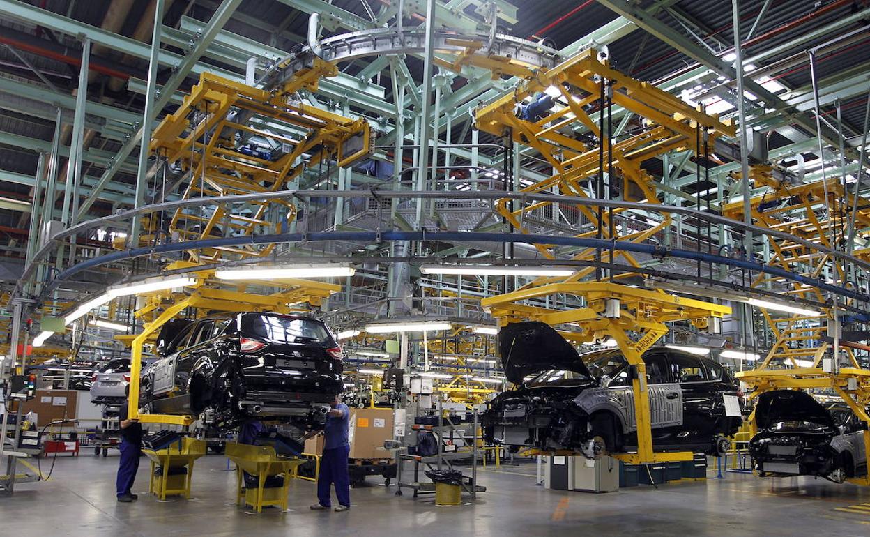 Ford Almussafes paralizará toda la fábrica del 1 al 8 de marzo con una nueva reorganización del ERTE