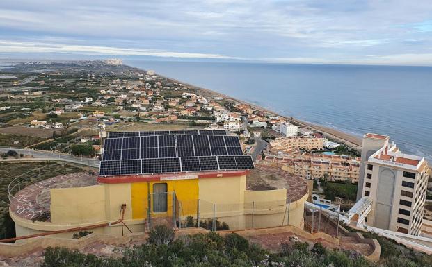  Instalación de placas solares en los bombeos de Cullera