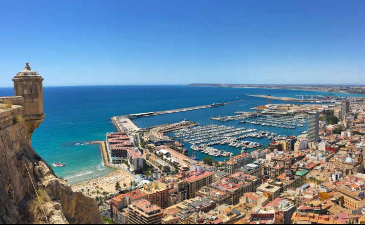 Lluvias en Alicante, Dénia, Benidorm, Alcoy... | Las temperaturas bajan en Alicante de cara al fin de semana y Aemet señala el regreso de las lluvias