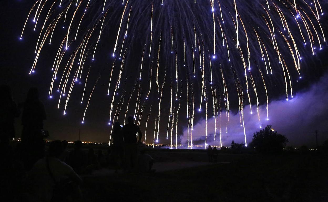 Nit del Foc 2021 Fallas Valencia | Los castillos falleros de San José se lanzarán desde 16 zonas de Valencia