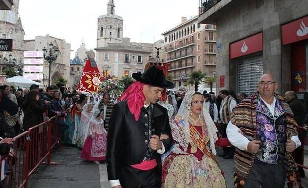 Imagen principal - Toni Cantó, el camaleón de las mil caras