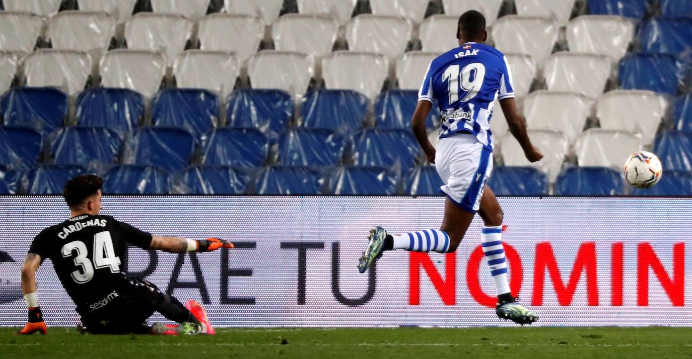 Fotos: Las mejores imágenes del Real Sociedad-Levante UD