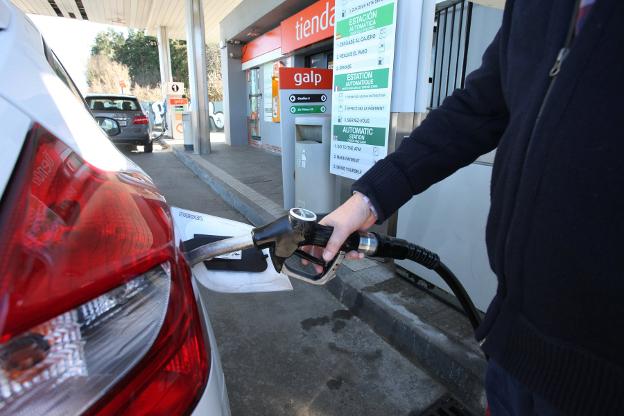 La multa desconocida que te pueden poner en una gasolinera