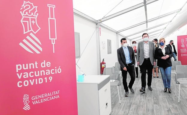 Sanidad ha inyectado 7.700 dosis del lote de AstraZeneca paralizado