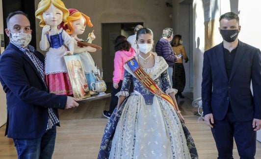 Carla García, Francisco Sanabria y José Luis Ceballos, en el museo del Carmen. 