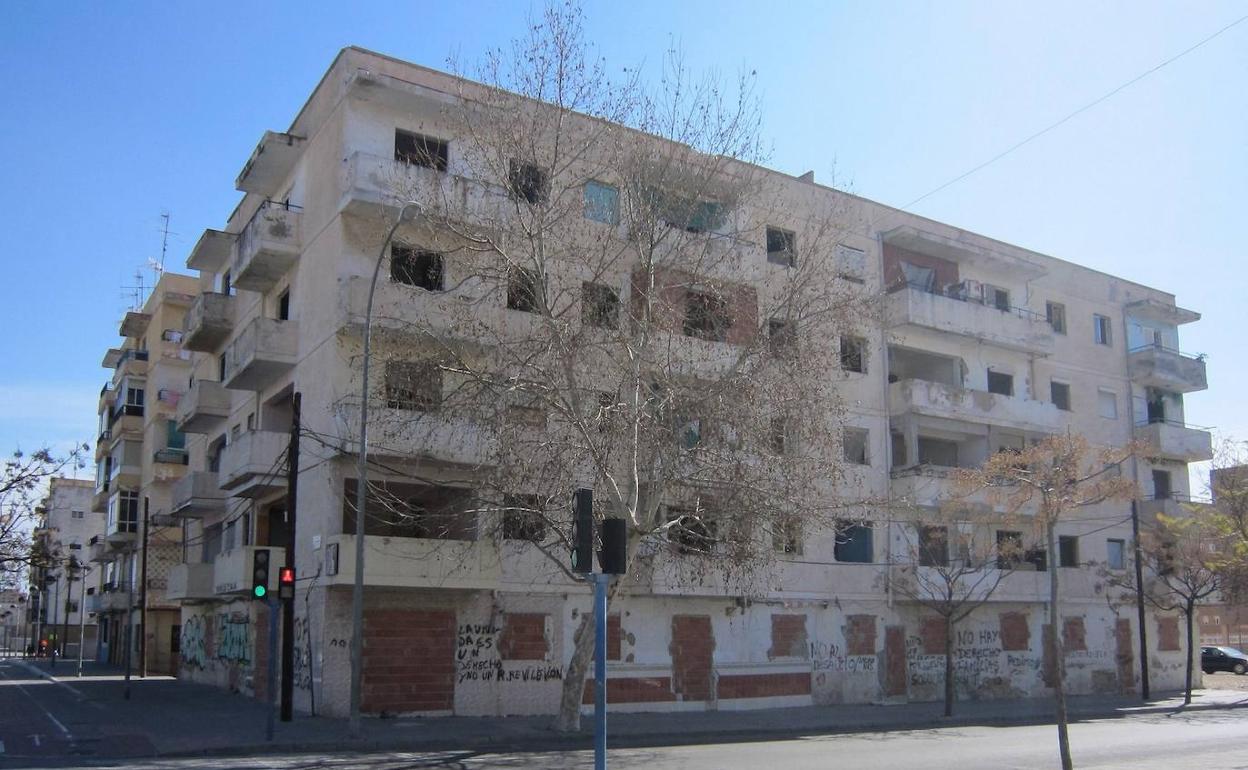 El edificio será historia en menos de tres meses. 