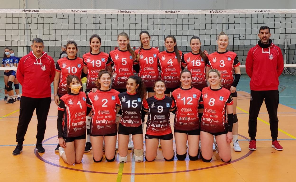 El equipo femenino del Xàtiva Voleibol. 