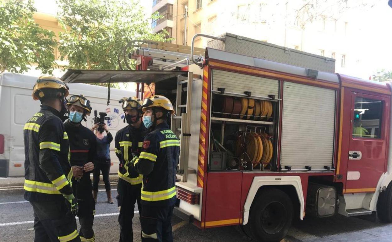 Bomberos del Ayuntamiento de Alicante. 