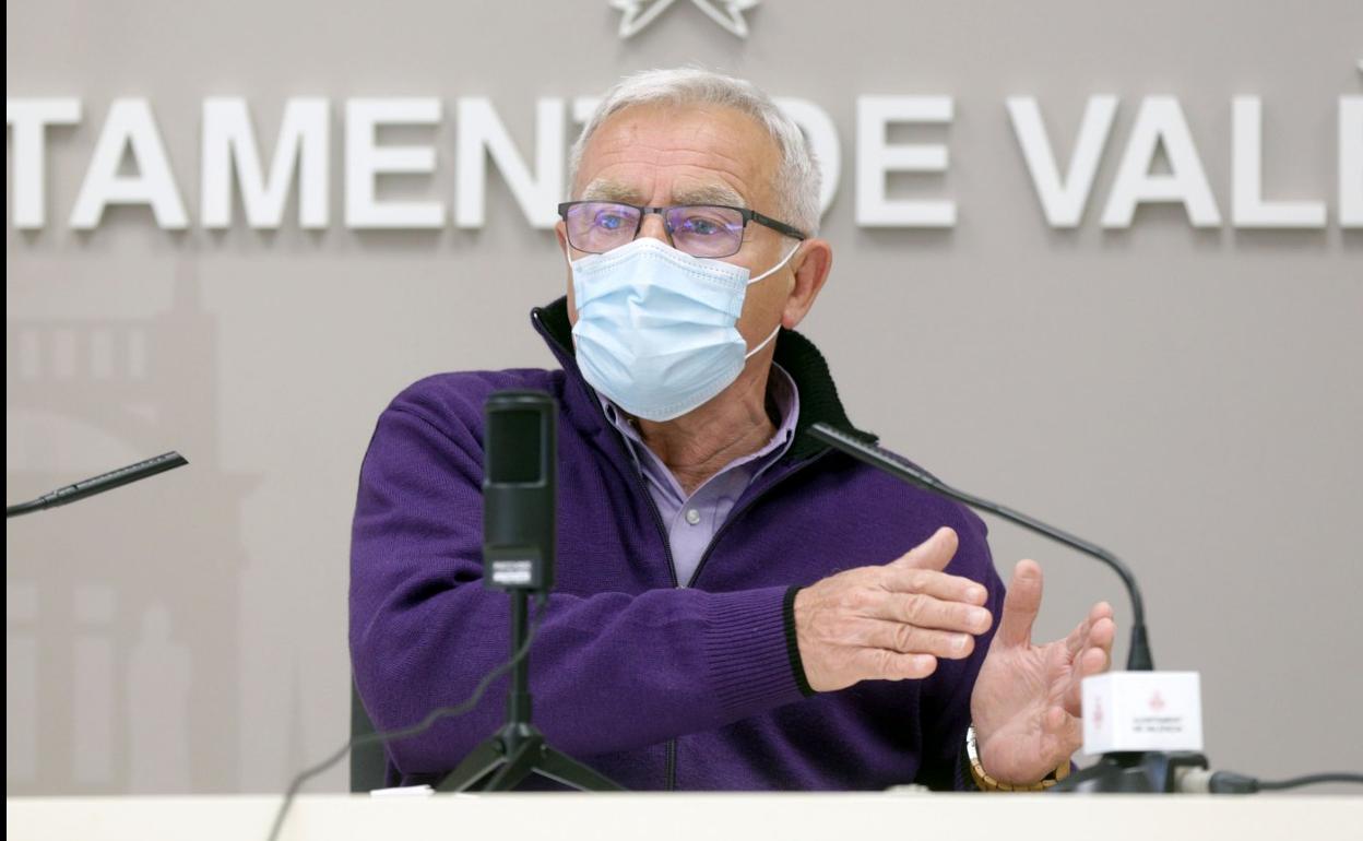 Ribó, en la rueda de prensa de presentación de la estrategia. ayto. valencia