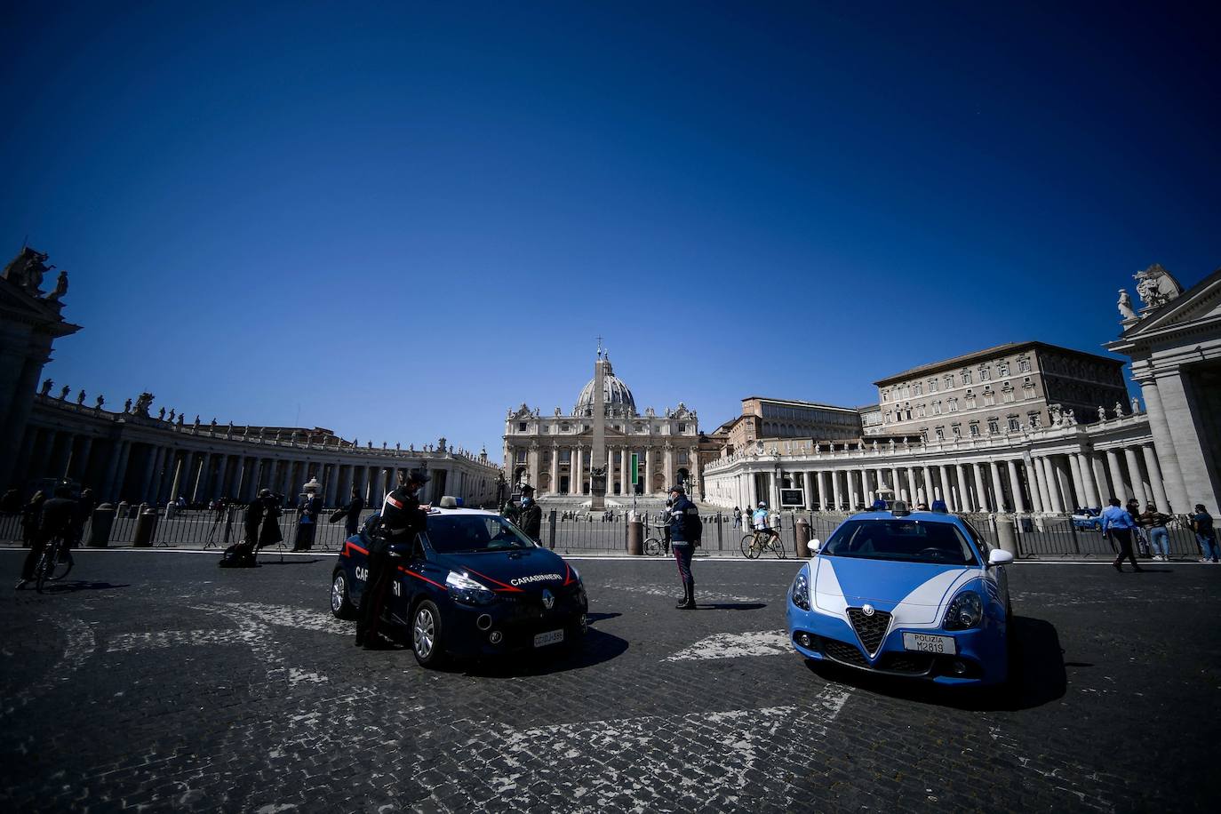 Vaticano: Una Pascua marcada por la pandemia que se celebra en todo el mundo