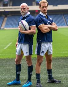 Imagen secundaria 2 - Tres fotogramas de la serie documental.