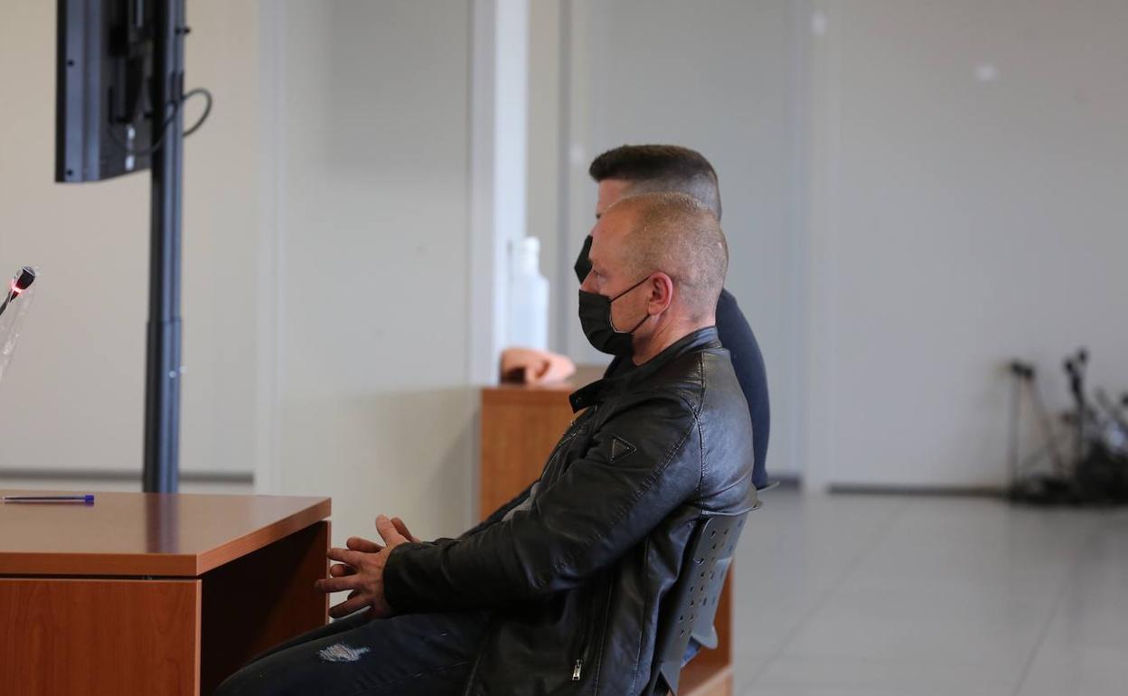 Operarios que causaron el incendio de Cortes de Pallás durante el juicio. 